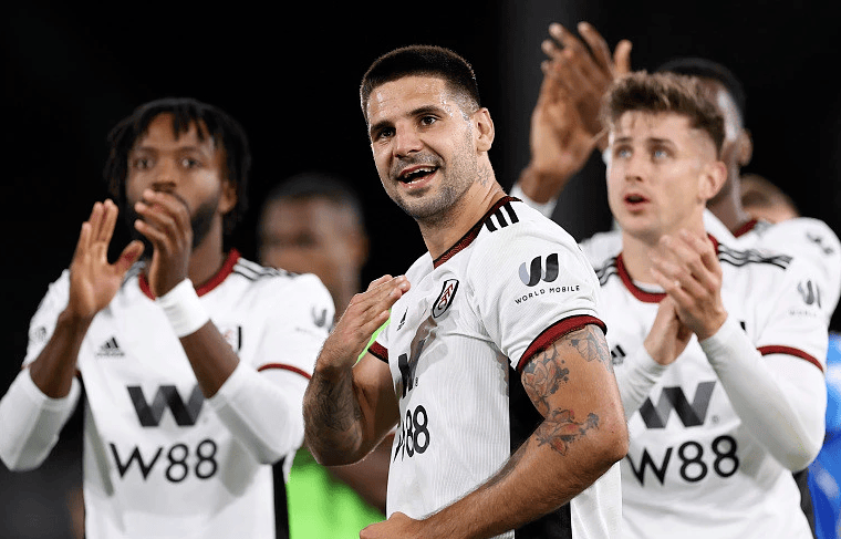 而是用算法 而是用算法