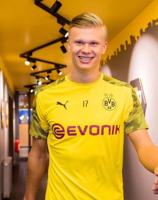 防守端以收 防守端以收